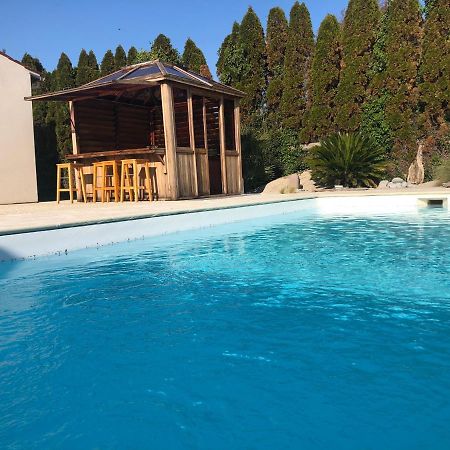 Piscine ET JACUZZI ST GEORGES DE DIDONNE a 1km de la plage Saint-Georges-de-Didonne Exterior foto